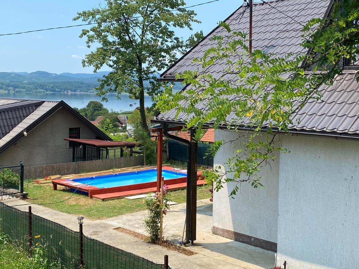 Asja Guest House Lukavac Exterior foto